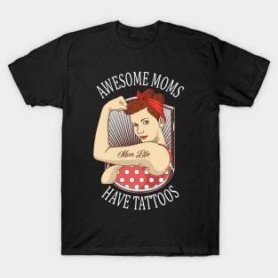 Awesome Moms Have Tattoos Vintage Retro Design T-Shirt